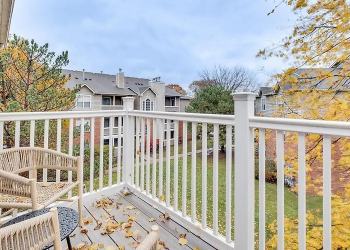 Apartamento Landing - Modern With Amazing Amenities Buffalo Grove